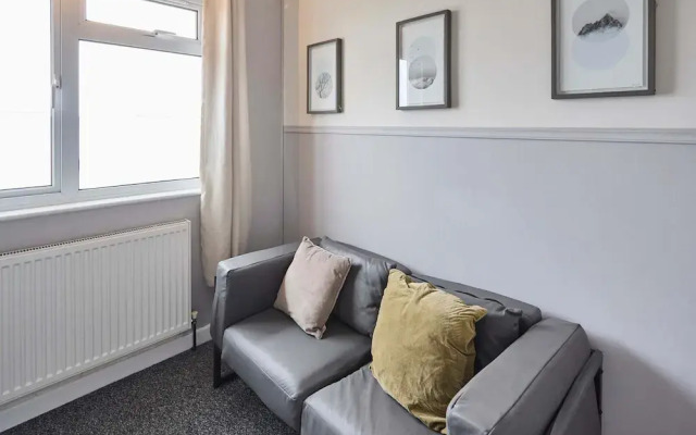 Host Stay Oldbury Road