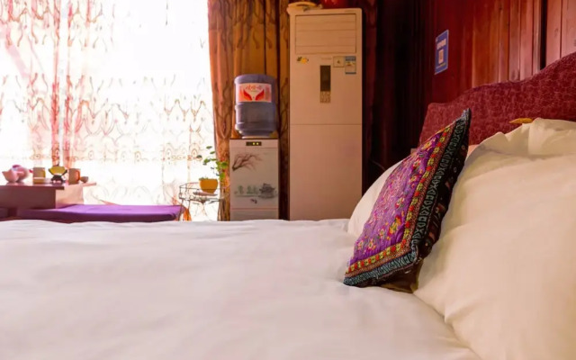 Lijiang Manzhu City Love Inn