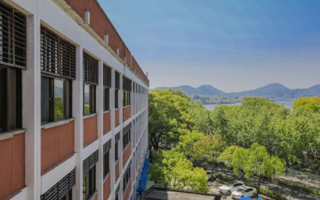 Overseas Chinese Hotel