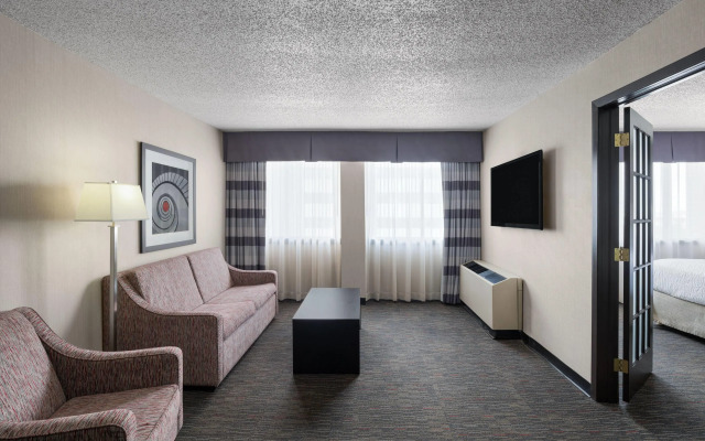Ramada Plaza by Wyndham Regina Downtown