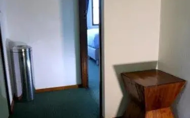 Adolesce