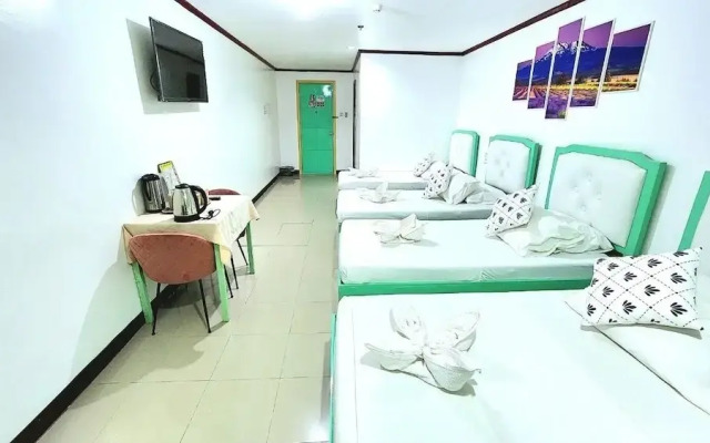Demiren Hotel and Restaurant