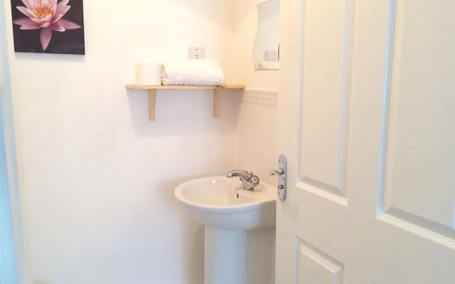 Stunning Waterfront Apartment