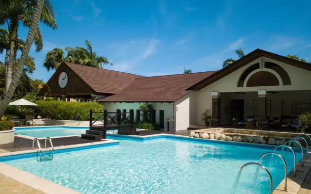 Sunrise Suites 1 BR