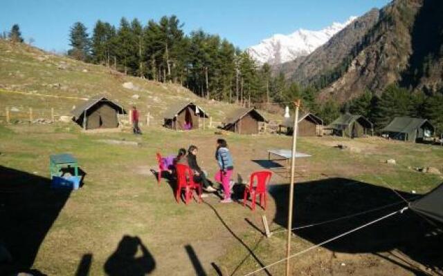 Kheer Ganga Trekking camps