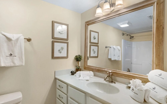 Perdido Towers East 104