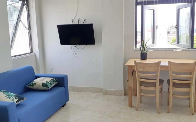 Duc Hanh Apartment