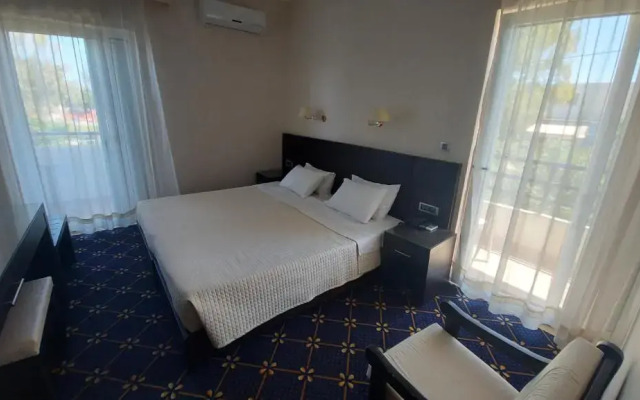 Monte Vardia Hotel