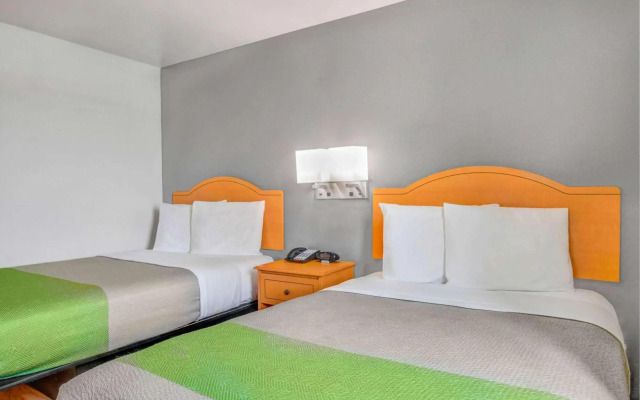 Studio 6 Opelika/Auburn