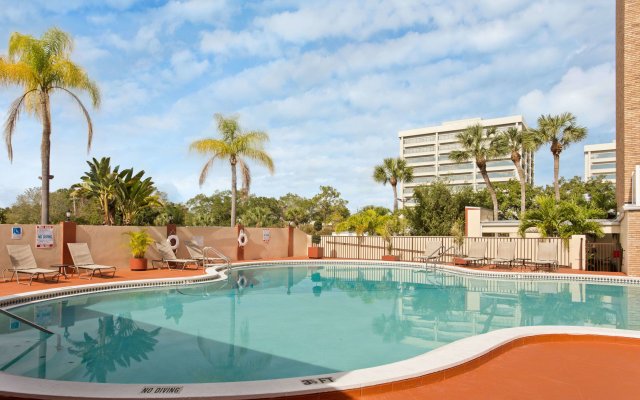 Ramada by Wyndham Tampa Westshore Airport South