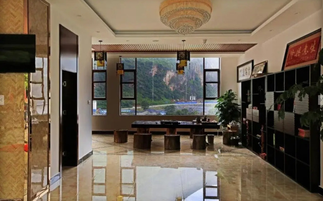 View Grand Hotel