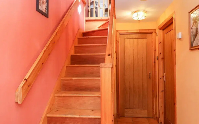 Larch Cottage