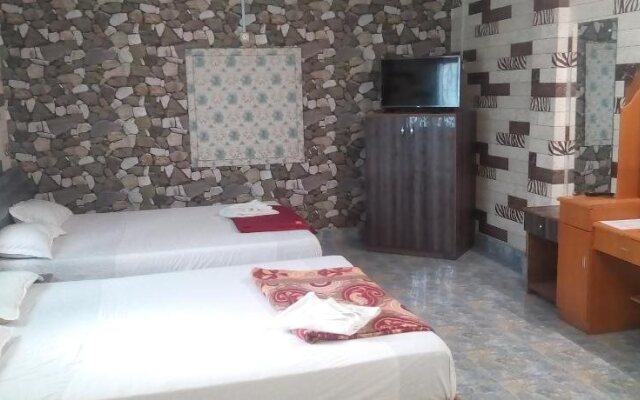 Hotel Rajadeepam