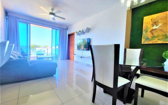 Near the Beach new and Modern Penthouse Coral H3