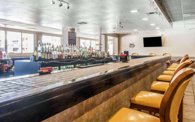 Quality Inn & Suites Conference Center