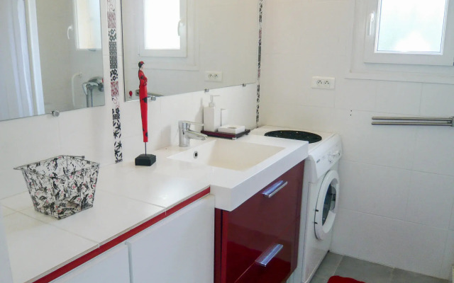 Holiday Home Domaine des Collieres