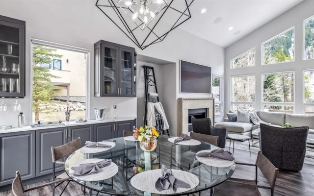 4 Bedroom Luxury Home in East Vail