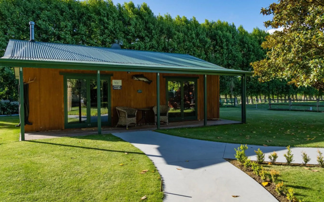 The Jolly Poacher Retreat