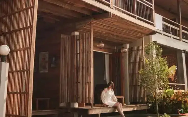 Suneta Hotel Chiangkhan (Soi6) สุเนต์ตา โฮเทล เชียงคาน (ซอย6)