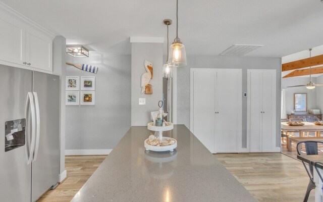 Tequila Little Time 3 Bedroom Home by Redawning