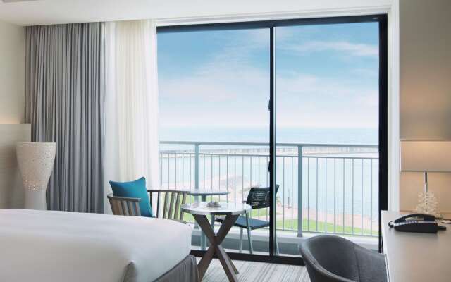 Hilton Okinawa Chatan Resort