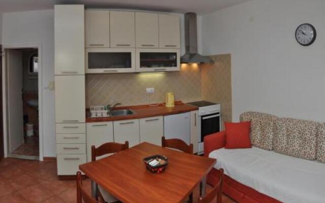 Apartments Miana
