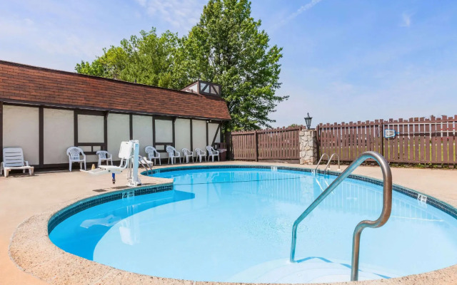 Travelodge by Wyndham Elkton University Area