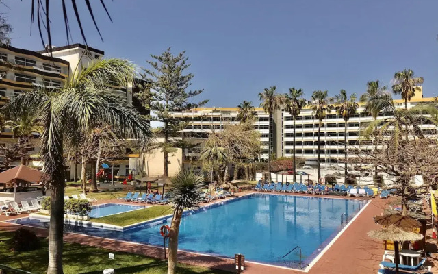 Apartment in 4 star Hotel 24h