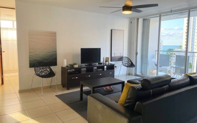 3bd Ocean View At Condado Beach + Parking 3 Bedroom Apts by Redawning