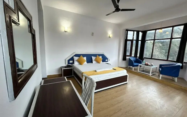 OYO 19766 Hotel Manali Palace