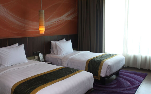 Holiday Inn Bandung Pasteur, an IHG Hotel