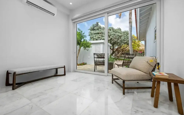 The Court Villa - 8 Bed 8 5 Bath