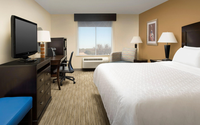 Holiday Inn Express Hotel & Suites Uvalde by IHG