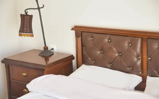 2 Bedroom Luxury Apartment in the Central Square