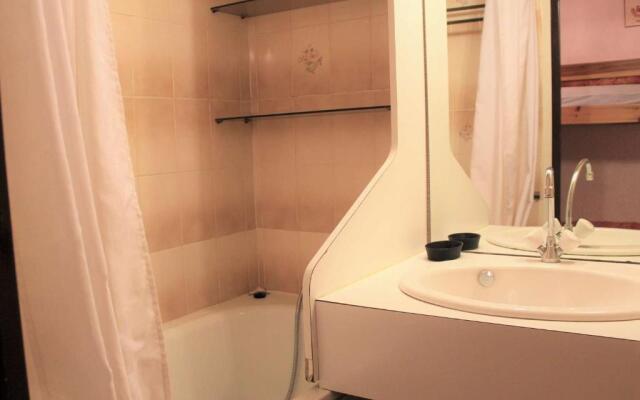 Appartement Vars, 1 pièce, 4 personnes - FR-1-330B-38