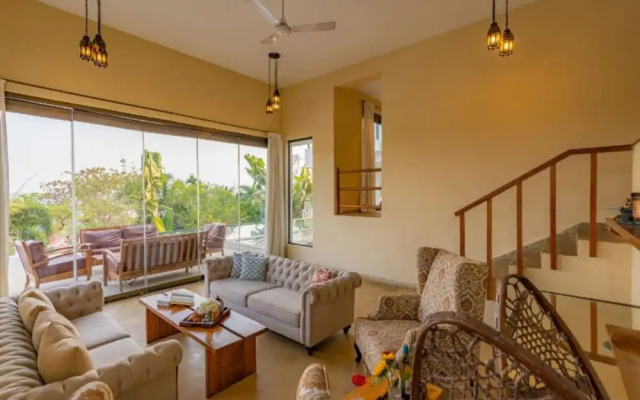 Cliffhouse by Hireavilla -5br w Pvt Pool in Saipem