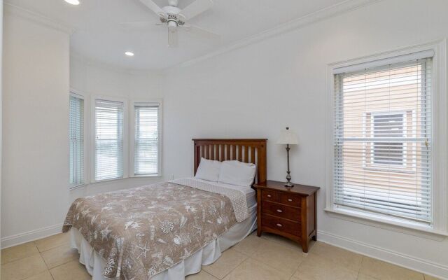 The Boat House by ALBVR