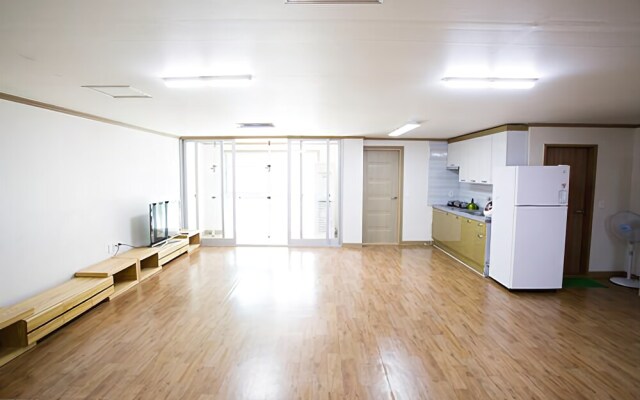 Jeongseon Park Pension