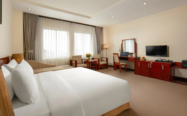 A25 Premium Hotel - 705 Lac Long Quan – Guest Rooms – Hanoi