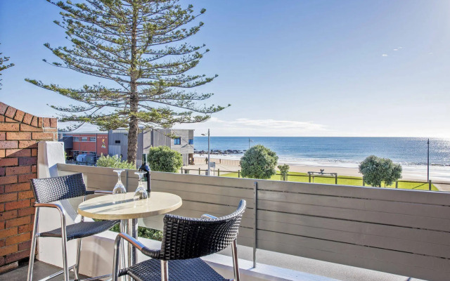 Beachfront Voyager Motor Inn