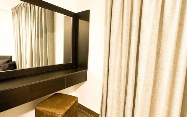 Central Apartment For Rent 28
