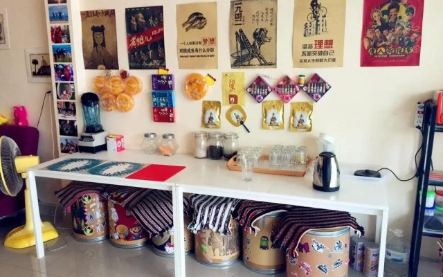 Small Elephant Hostel