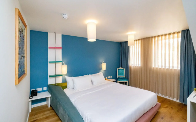 Limehouse Library Hotel