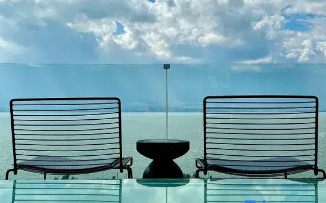 Dali Haidong Fang Dye Autumn Seascape Holiday Home (Haidong Branch)