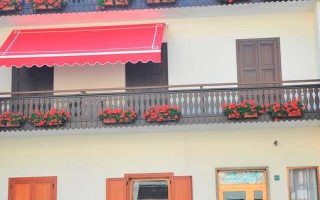 Cortina
