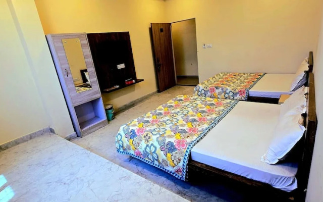 Sunrise Hotel & Restaurant