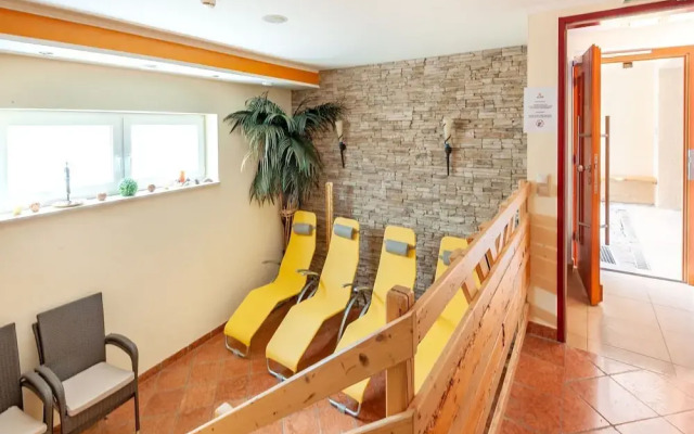 Gorgeous Apartment in Saalbach with Sauna near Ski Slopes