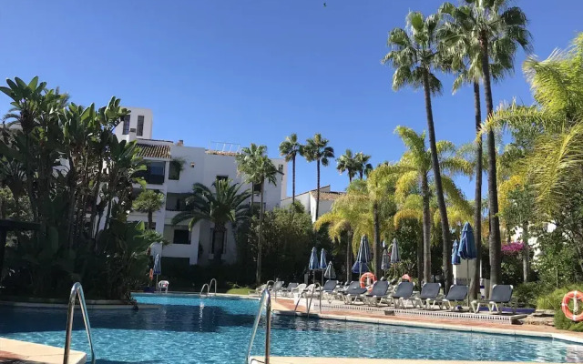 Jardines Las Golondrinas Elviria