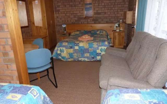 Wintersun Motel