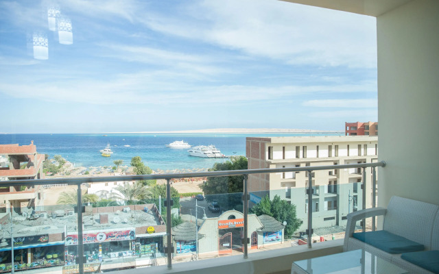 Redcon Suites